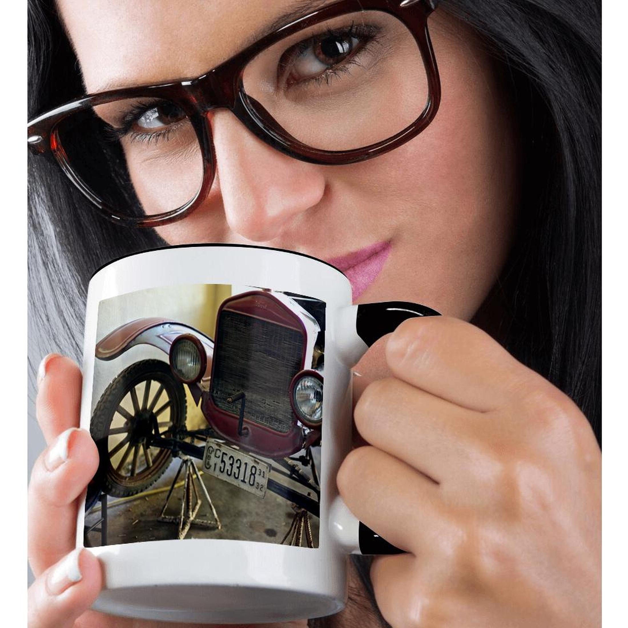 3dRose, Old Ford, a vintage American car from early century, Mug - Picture 16 of 99