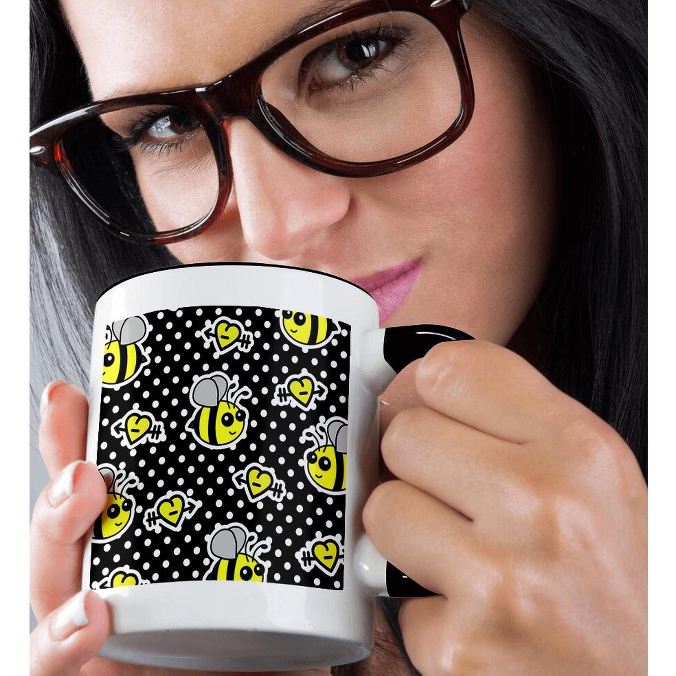 3dRose, Cute Yellow Bumble Bee Print on Black and White Polka Dots , Mug - Bild 16 von 99